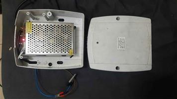 12v 5ah Backup/Charger + New Battery