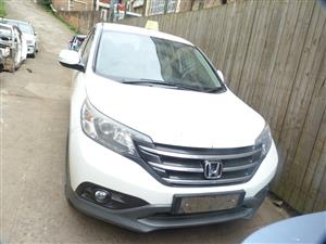 Honda CR-V 2.0 Petrol AT R20A5 White - 2014 SPARESBOYZ STRIPPING FOR SPARES