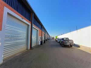 JURG STREET: FACTORY / WAREHOUSE TO LET IN HENNOPS PARK INDUSTRIAL, CENTURION, WITH RETAIL POSSIBILITIES!