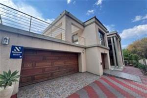House For Sale in Bendor