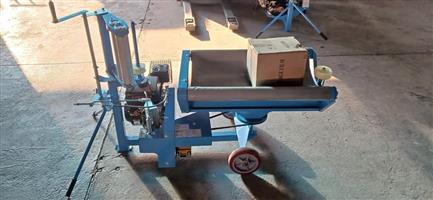 New Giant mini bale wrappers