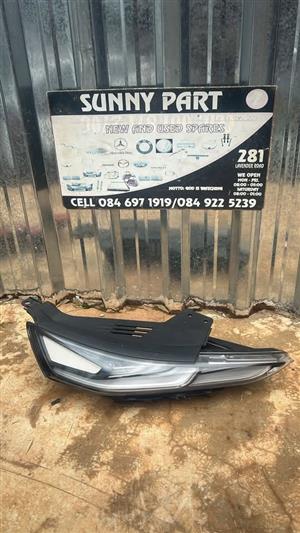 Hyundai Santafe Headlight