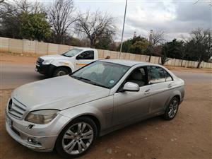 Mercedes Benz C280 Avant-garde for sale, a steal at just
