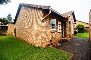 Townhouse For Sale in Doornpoort