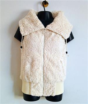 Tally Weijl sleeveless jacket. Size - M/38/10.