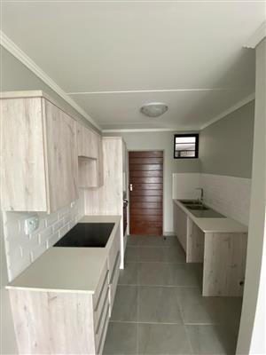 Priced to sell! Modern and stunning 2nd floor apartment in upmarket lifestyle estate