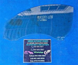 Mercedes W218 Left Front Door glass