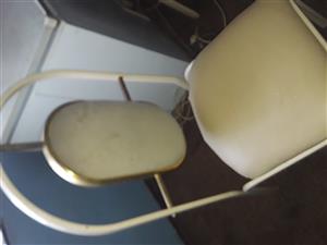 dinginroom table and chairs for sale