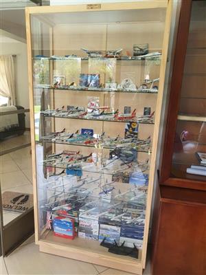 Display Cabinet Freestanding for miniatures