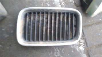 BMW E36 KIDNEY GRILLE FOR SALE