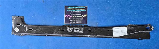 Renault Sandero / Duster Quarter Section Panel Skin