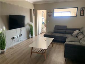 Apartment Rental Monthly in Roodeplaat