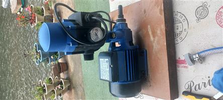 Small high presure water pump