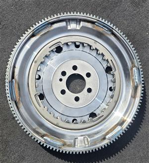 New stock arrivals  DSG FLYWHEEL CAXA / CZCA / CJZC 129 teeth