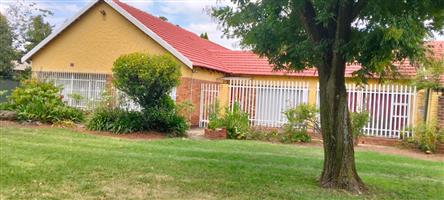 House For Sale in Selcourt