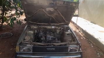 Toyota Corolla stripping in mokopane Bakenburg, if you wanna build another 
