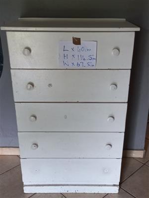 CHEST OF DRAWS