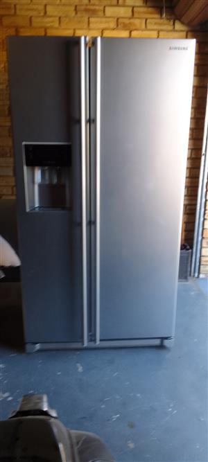 Samsun Fridge Double Door