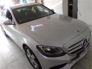 2017 Mercedes Benz C180 Automatic petrol Full service history Silver Color 1150000km 