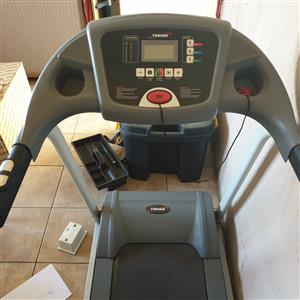 TROJAN Marathon treadmill 