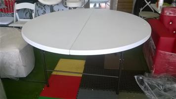 Round tables for sale 