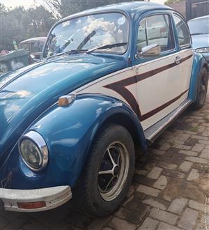 1976 Beetle  Lux Bug