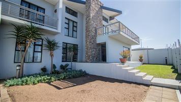 House For Sale in Gonubie
