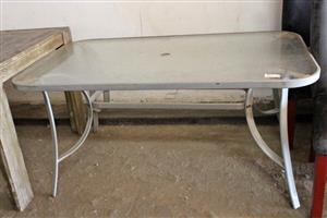 GLASS PATIO TABLE S066444F
