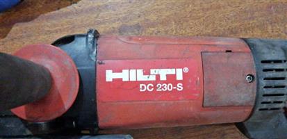 Hilti DC230-S, 230mm Angle Grinder + discs