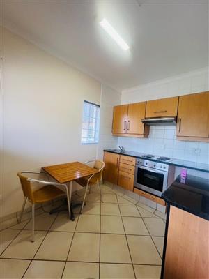 Bachelor Unit for rent in Wendywood