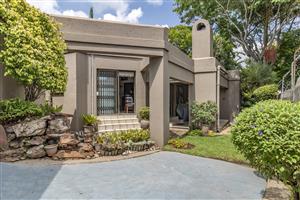 Home in Secure Estate- 10 Solar Panels, 4 Jojo Tanks and Study