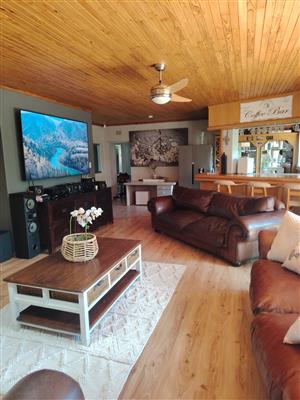 Open Plan Design With A Huge Yard Space In SE 1 Up For Grabs