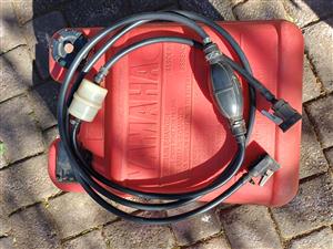 Yamaha boat fuel tank and fuel line: