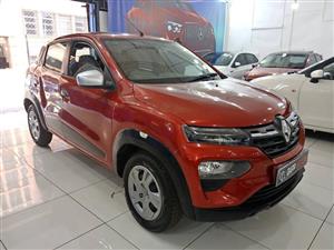 2022 Renault Kwid Easy-R Meroon  Automatic Petrol Clothes interior  Reverse sensor