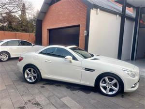 2013 Merc Benz SLK200 Roadster - FSH - Lady Owned n Driven - A Must See