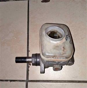Toyota Quantum brake master cylinder
