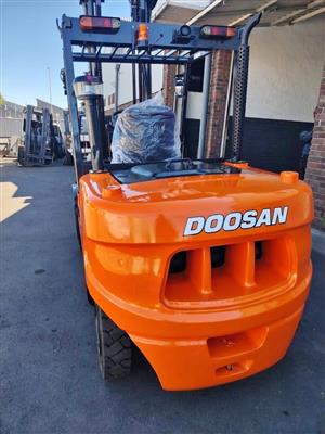 Forklift Doosan 5 Ton Pro 5 For Sale