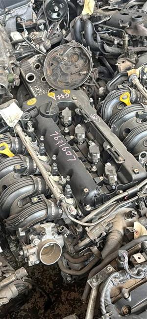 Hyundai Sonata G4KA fits G4KC Engine .