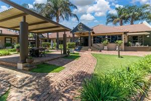 Prime Commercial Office Space in Prestigious Bedfordview Setting
