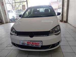 2014 VW POLO VIVO 1.4 HACTCHBACK MANUAL