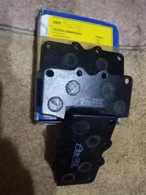 Hi Lux 4×4 / Land Cruiser, older model, brake part