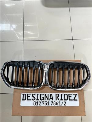 BMW F48 X1 FRONT GRILL AVAILABLE.