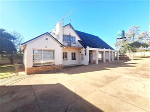 House For Sale in Glen Austin