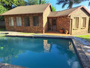 3 Bedroom House with Swimming Pool up for Rent in The Reeds, Centurion