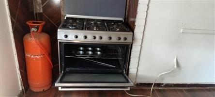 Gas/electric stove