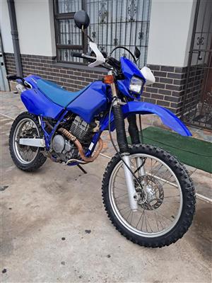 Yamaha Ttr250