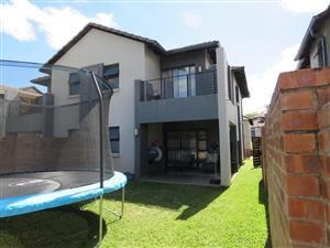 Cluster Rental Monthly in Stonehenge