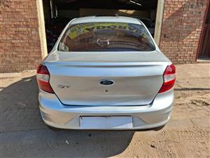  Figo  Sedan 