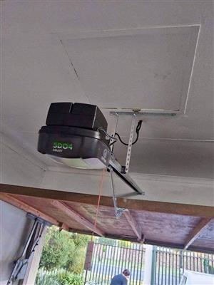 Garage door motor