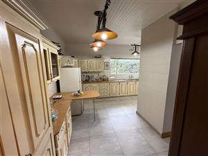 JUST LISTED | SPACIOUS FAMILY HOME